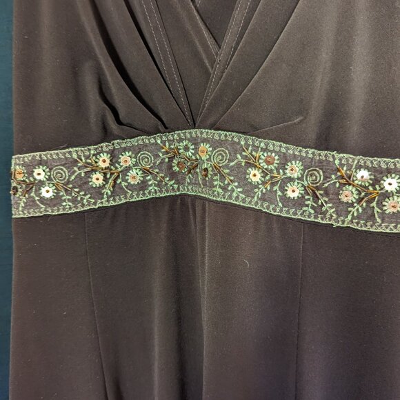 Brown sleeveless dress with sequins size 12 - Picture 6 of 6